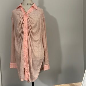 Davi & Dani Sheer Ribbed Pale Blush Long Sleeve Collar Button Front Tunic